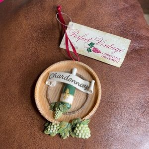 NWT Kurt Adler “Chardonnay” Ornament
